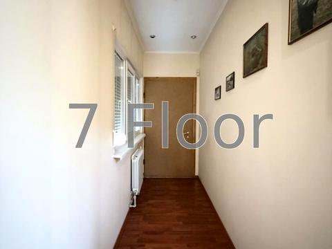 комерційна за адресою Радистів вул., 17