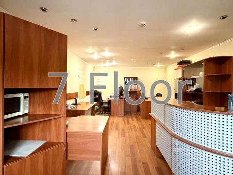 комерційна за адресою Радистів вул., 17