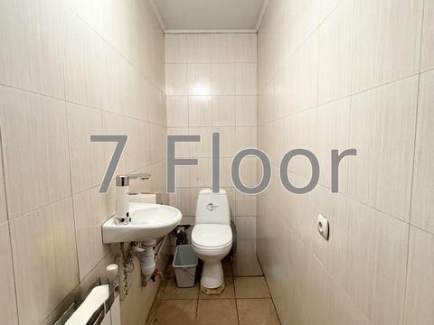 комерційна за адресою Радистів вул., 17