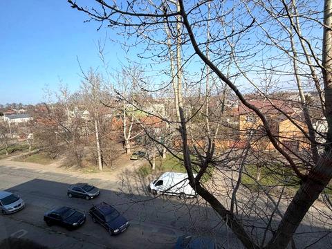 комерційна за адресою Просьолкова вул., 11