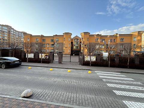 квартира за адресою Абрикосова вул., 3-Б