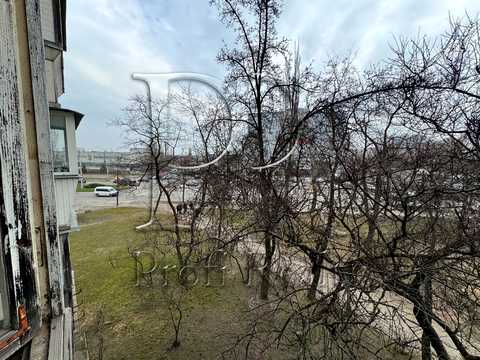 квартира за адресою Петра Курінного вул. (Комісара Рикова), 1