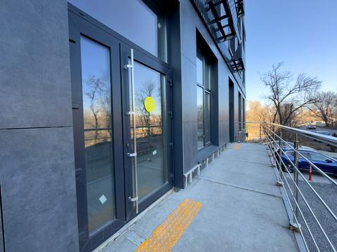 комерційна за адресою Івана Кочерги вул., 2