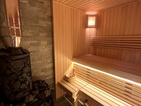 дом по адресу Альпійська, 6