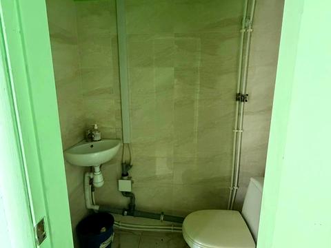 комерційна за адресою Болгарська вул., 87-А