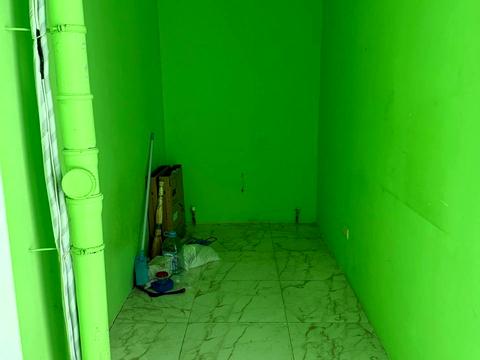 комерційна за адресою Болгарська вул., 87-А