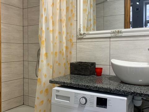 будинок за адресою Варшавська вул., 11