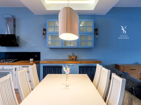 будинок за адресою Погребного вул.