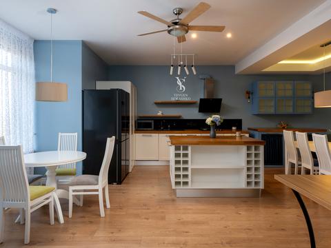 будинок за адресою Погребного вул.