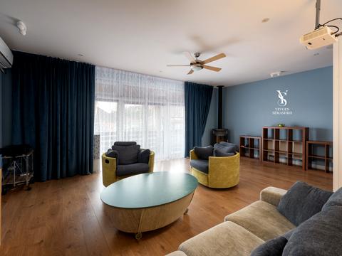 будинок за адресою Погребного вул.