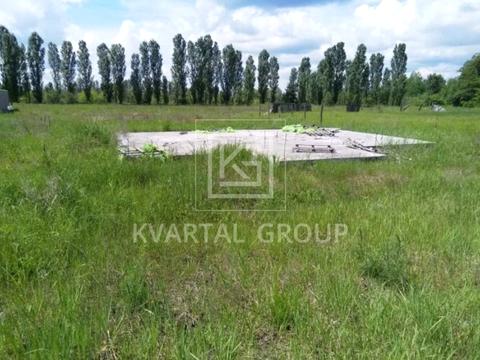 ділянка за адресою Молодіжна вул., 12
