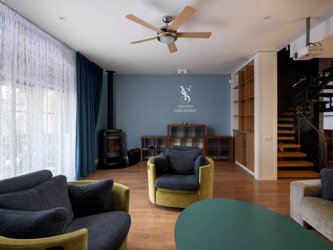 будинок за адресою Погребного вул.