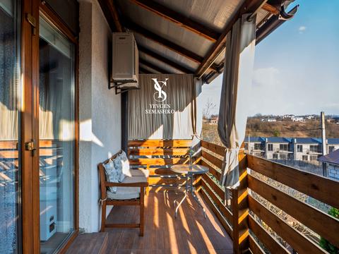 будинок за адресою Погребного вул.