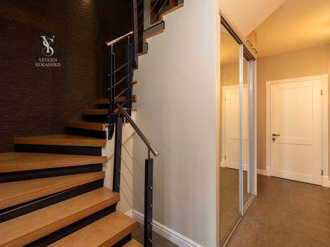 будинок за адресою Погребного вул.