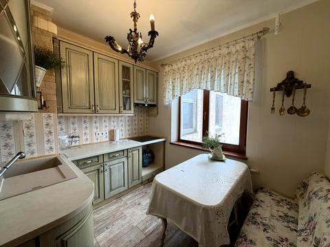 квартира за адресою Академіка Корольова вул., 90б