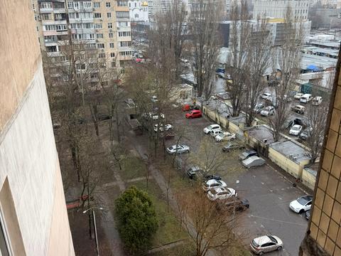 квартира за адресою Академіка Корольова вул., 90б