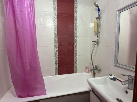 квартира за адресою Академіка Корольова вул., 90б