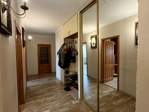 квартира за адресою Академіка Корольова вул., 90б