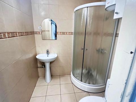 комерційна за адресою Університетський просп. (Гагаріна), 10