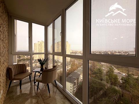 квартира за адресою Воскресенська вул., 18