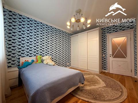 квартира за адресою Воскресенська вул., 18
