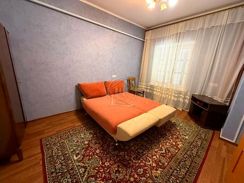 будинок за адресою Центральна вул., 1