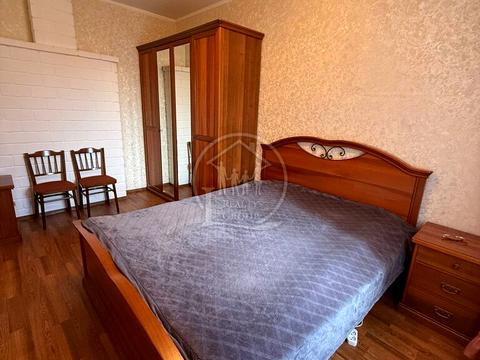 будинок за адресою Центральна вул., 1