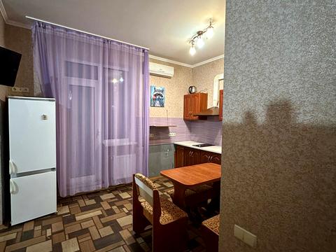 квартира за адресою Перлинна вул., 3