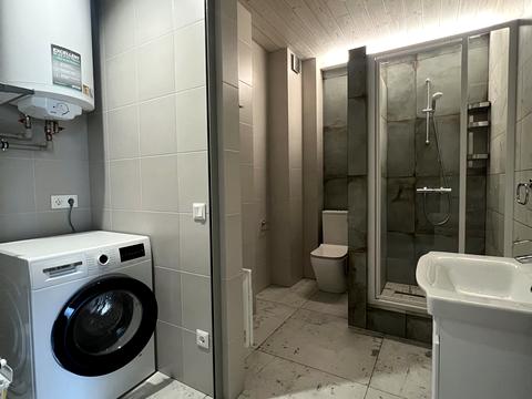 квартира за адресою Набережна Перемоги вул., 40-Д