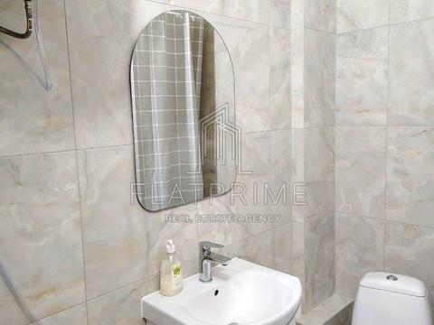 квартира за адресою Героїв Небесної Сотні просп., (Будинок 20/10)