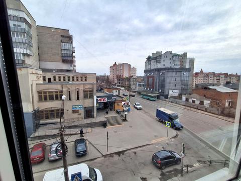 квартира по адресу Степана Бандеры просп., 45-А