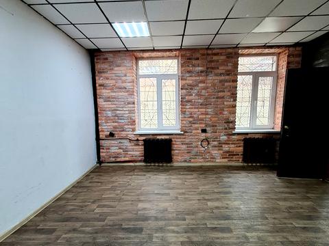 коммерческая по адресу Крещатик ул. (Kreschatic), 46Б