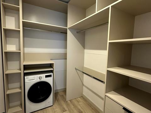 квартира по адресу Героев Майдана ул., (Будинок 11)