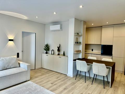 квартира по адресу Героев Майдана ул., (Будинок 11)