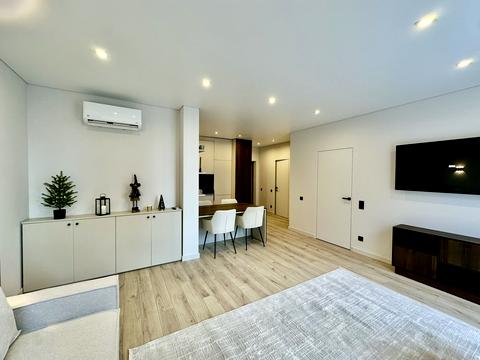 квартира по адресу Героев Майдана ул., (Будинок 11)