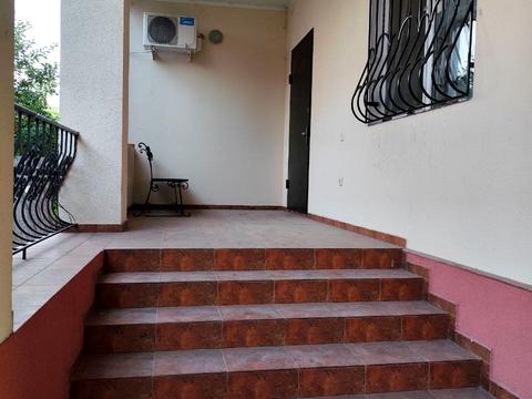 будинок за адресою Офіцерська вул., 18