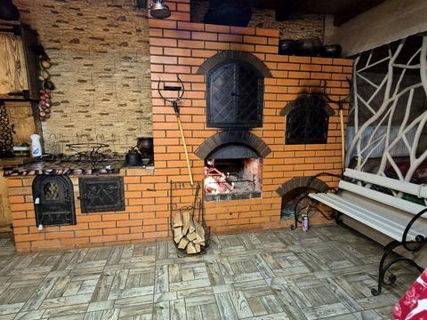 коммерческая по адресу Лісова, 1