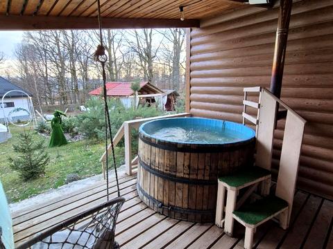 коммерческая по адресу Лісова, 1