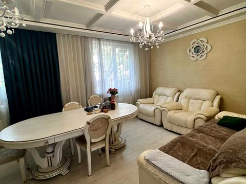 будинок за адресою Аграрна