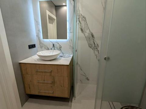 квартира по адресу Олександра Олеся ул., 8/17