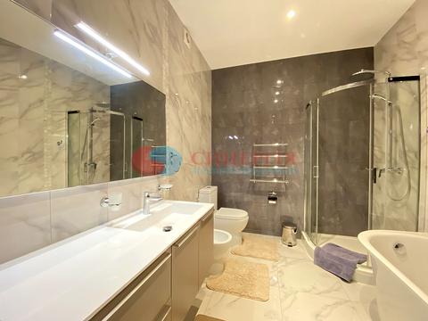 квартира по адресу Кловский спуск, 7a