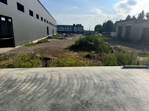 комерційна за адресою Промислова, 1