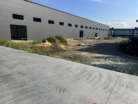 комерційна за адресою Промислова, 1