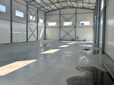 комерційна за адресою Промислова, 1