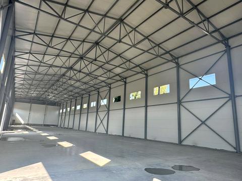 комерційна за адресою Промислова, 1