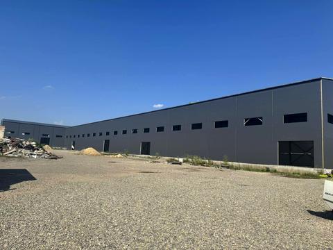 комерційна за адресою Промислова, 1