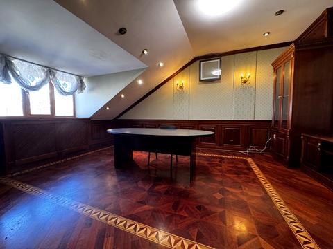 коммерческая по адресу Владимирская ул., 45