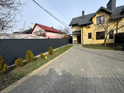 будинок за адресою Лук'яна Кобилиці вул., 40