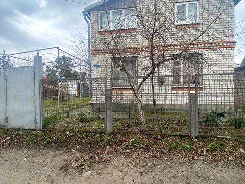 будинок за адресою Теплична вул., 4