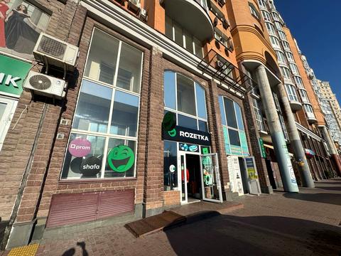 коммерческая по адресу Владимира Ивасюка просп. (Героїв Сталінграду), 8